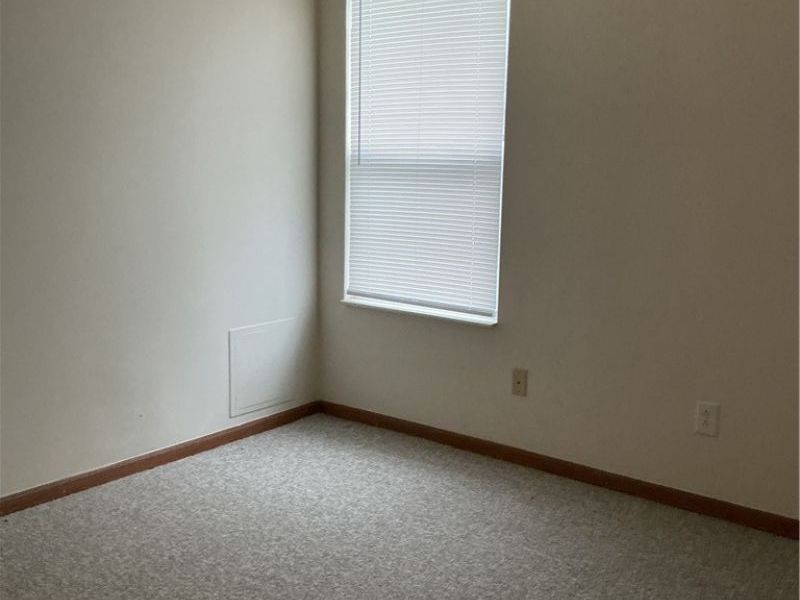 2832 Benford Lane, Youngstown, OH 44505 Photo 8