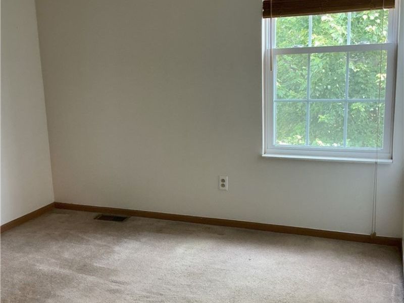 523 Broadway Avenue, Youngstown, OH 44510 Photo 18