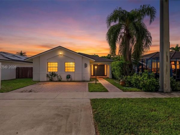 14620 SW 112th St , Miami, FL 33186