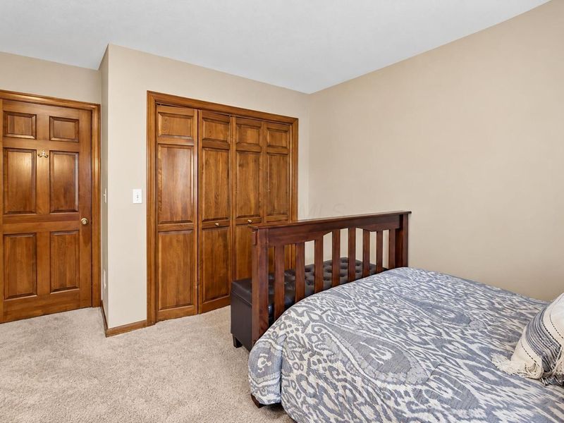 5678 Haddington Drive, Dublin, OH 43017 Photo 32