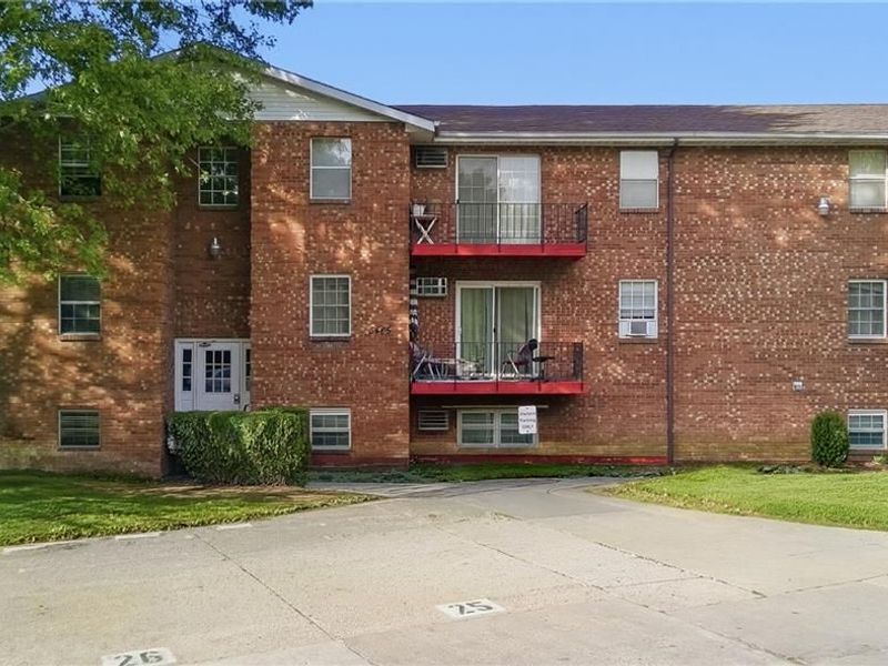 5465 Camelot Drive, Unit 27, Fairfield, OH 45014 Photo 1