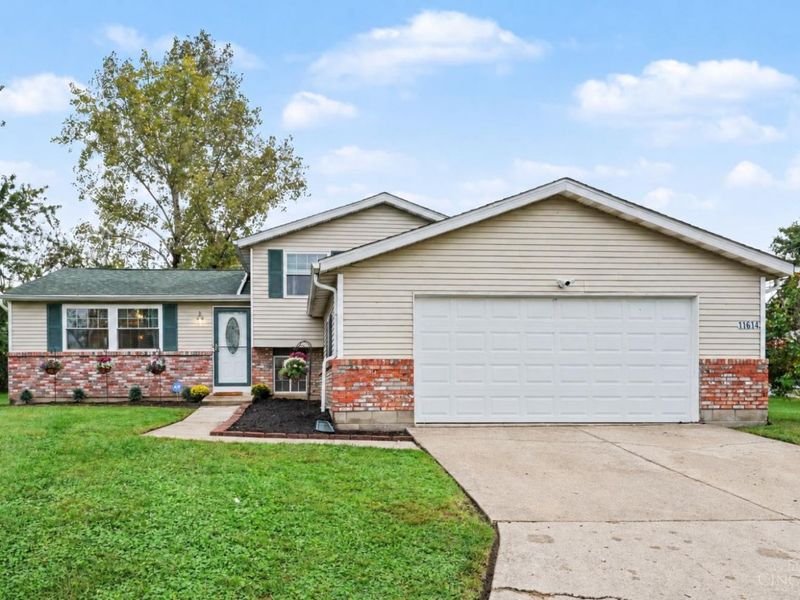 11614 New Hope Drive, Forest Park, OH 45240 Photo 16