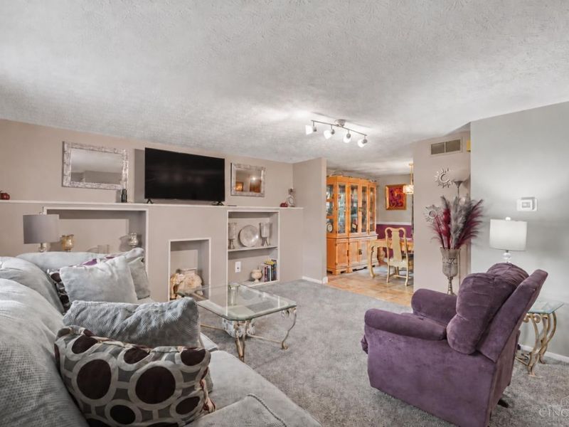11614 New Hope Drive, Forest Park, OH 45240 Photo 7