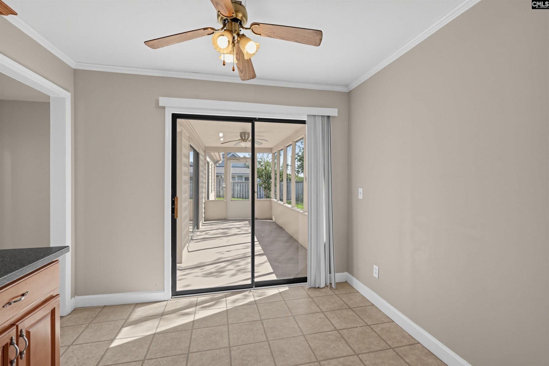 7 Walking Horse Court  Photo 11
