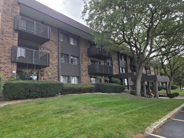 1504 Woodbridge Road, Unit 3C, Joliet, IL 60436