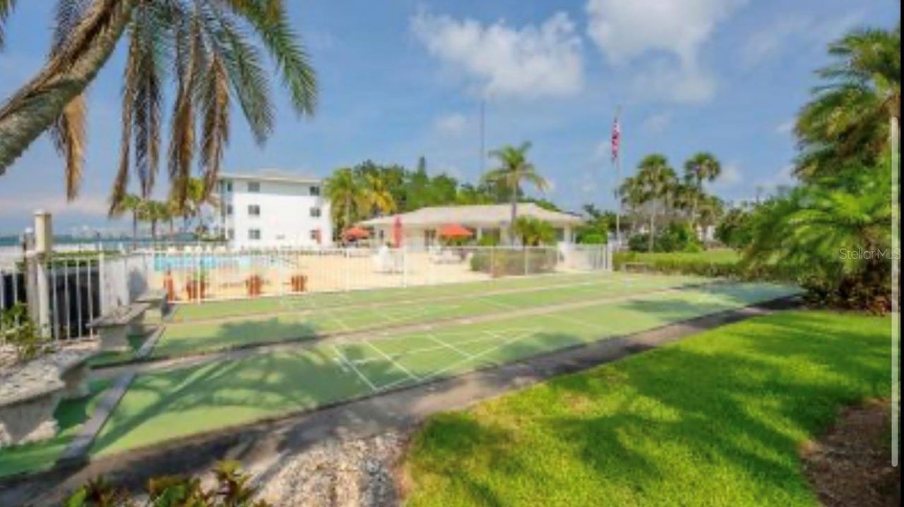 775 John Ringling Boulevard , Unit 24, Sarasota, FL 34236 Photo