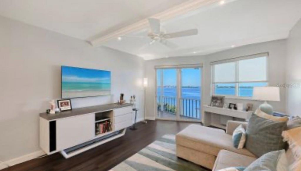 775 John Ringling Boulevard , Unit 24, Sarasota, FL 34236 Photo
