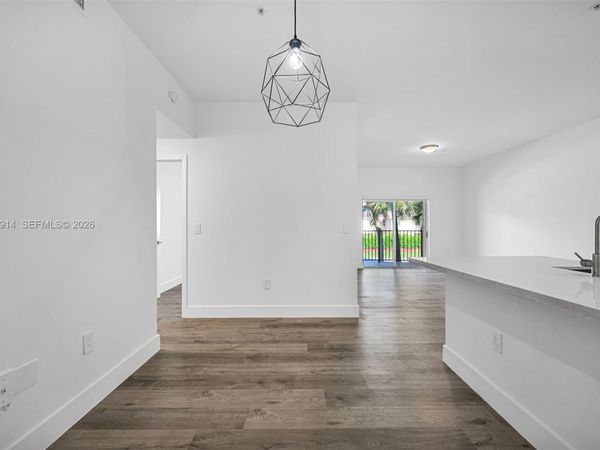 7340 NW 114th Ave , Unit 205, Doral, FL 33178