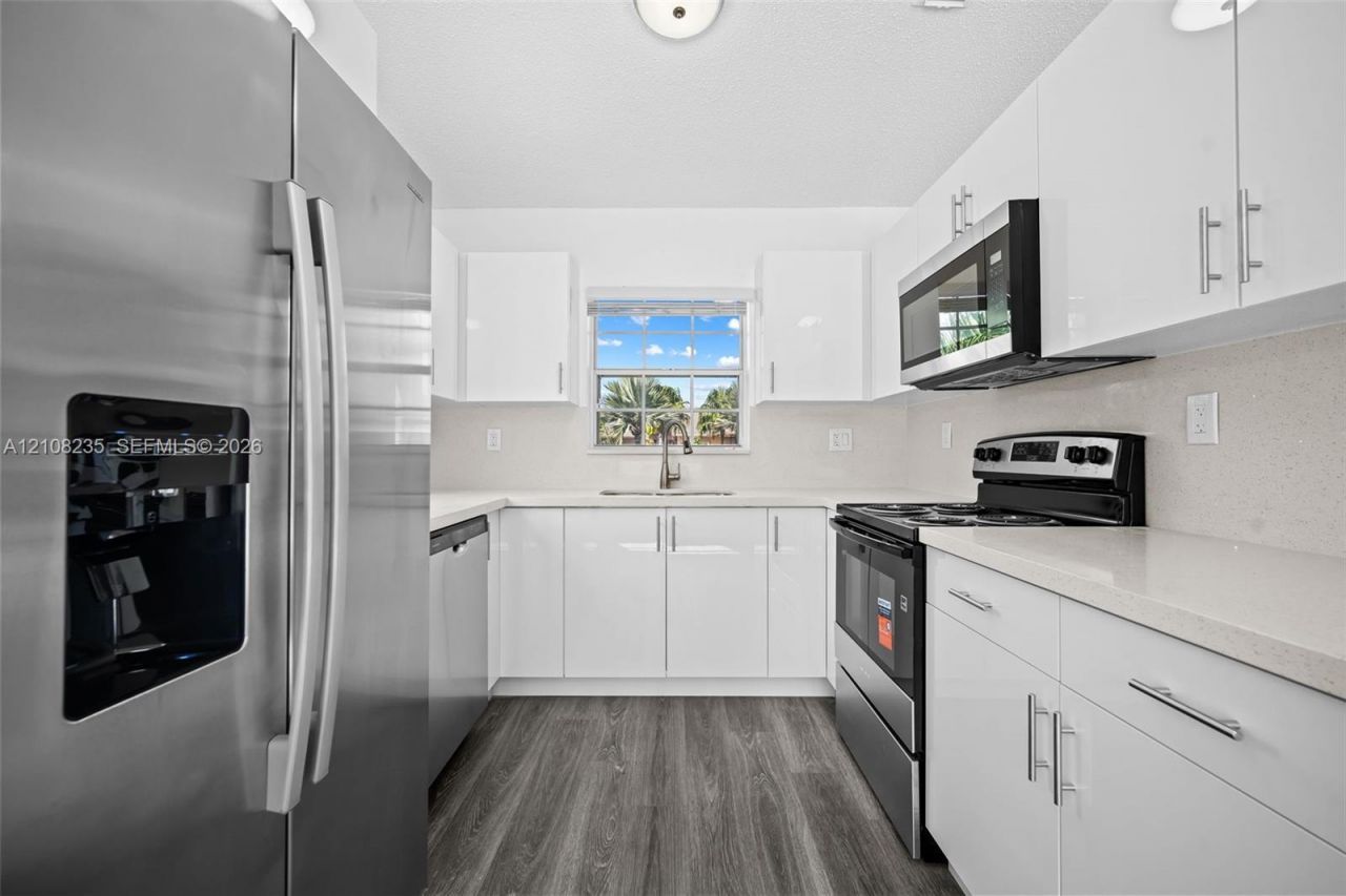 12752 SW 250th Ter, Homestead, FL 33032 Photo
