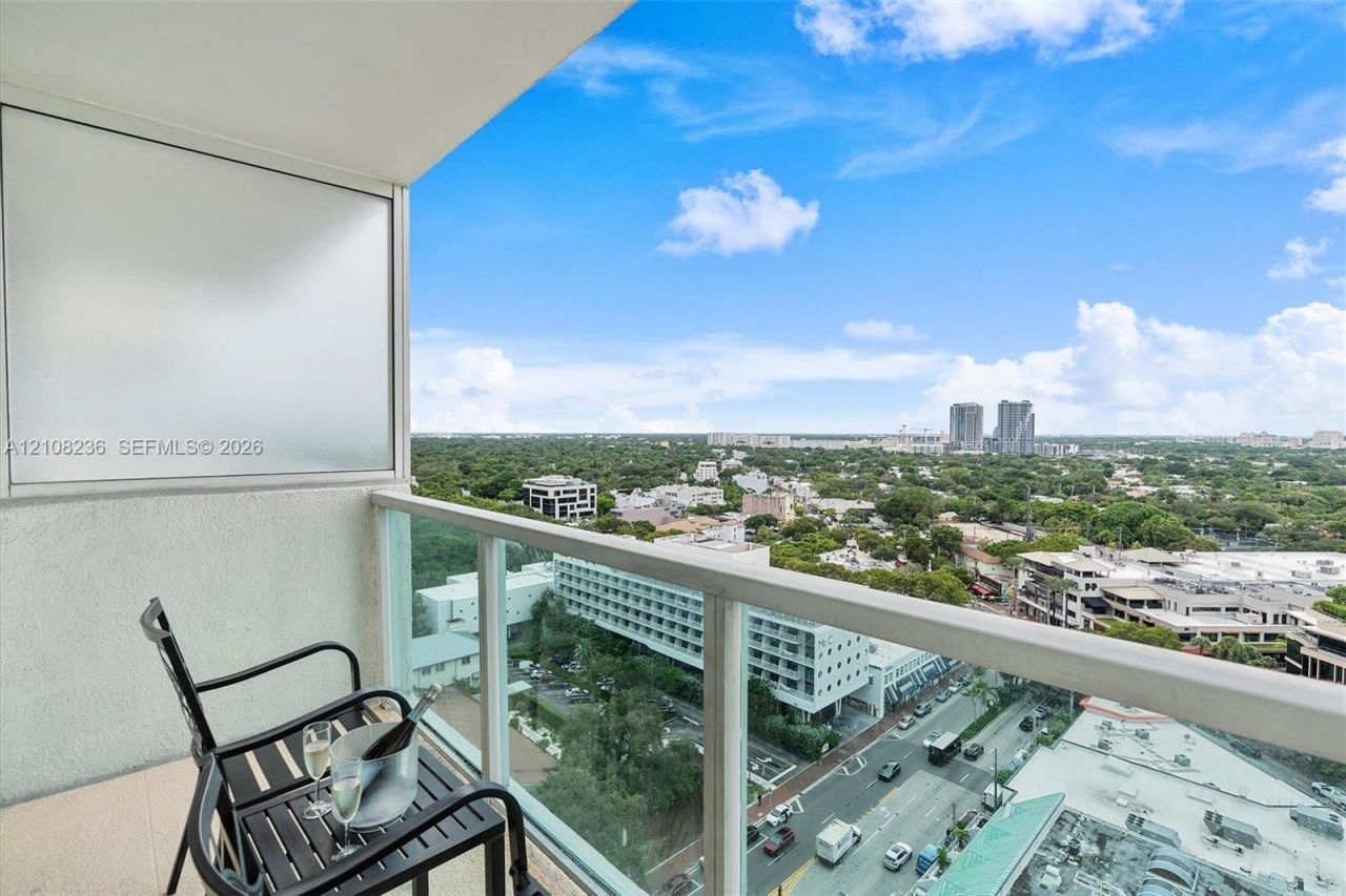 2889 Mcfarlane Rd , Unit 1513, Miami, FL 33133 Photo