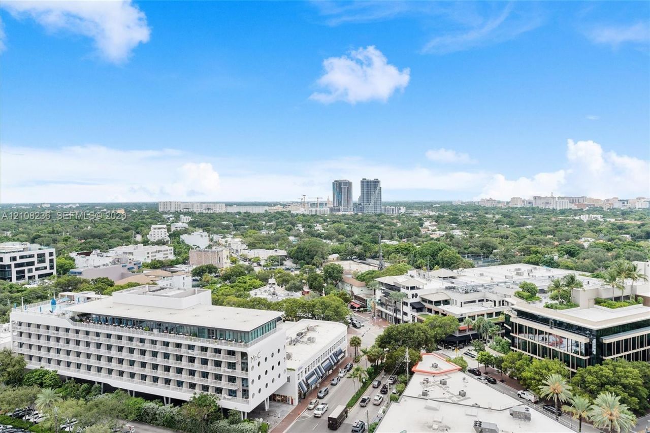 2889 Mcfarlane Rd , Unit 1513, Miami, FL 33133 Photo