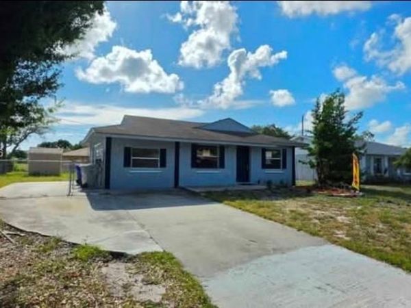 338 SW 8th Ave SW , Unit ., Vero Beach, FL 32962