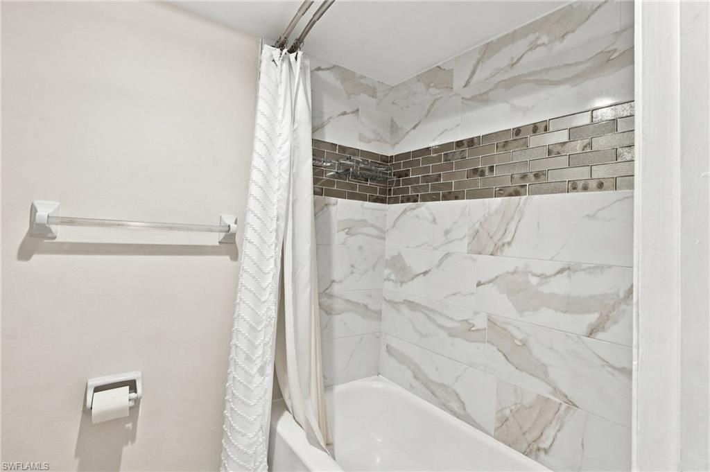 5205 Cedarbend Dr , Unit 2, Fort Myers, FL 33919 Photo