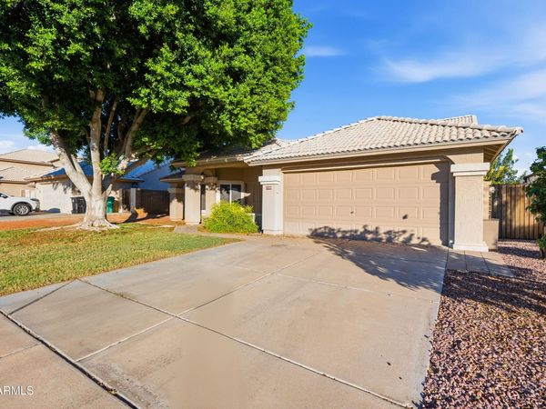1449 N AVOCA, Mesa, AZ 85207
