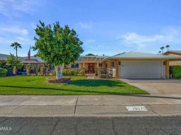 13620 N HAWTHORN Drive, Sun City, AZ 85351