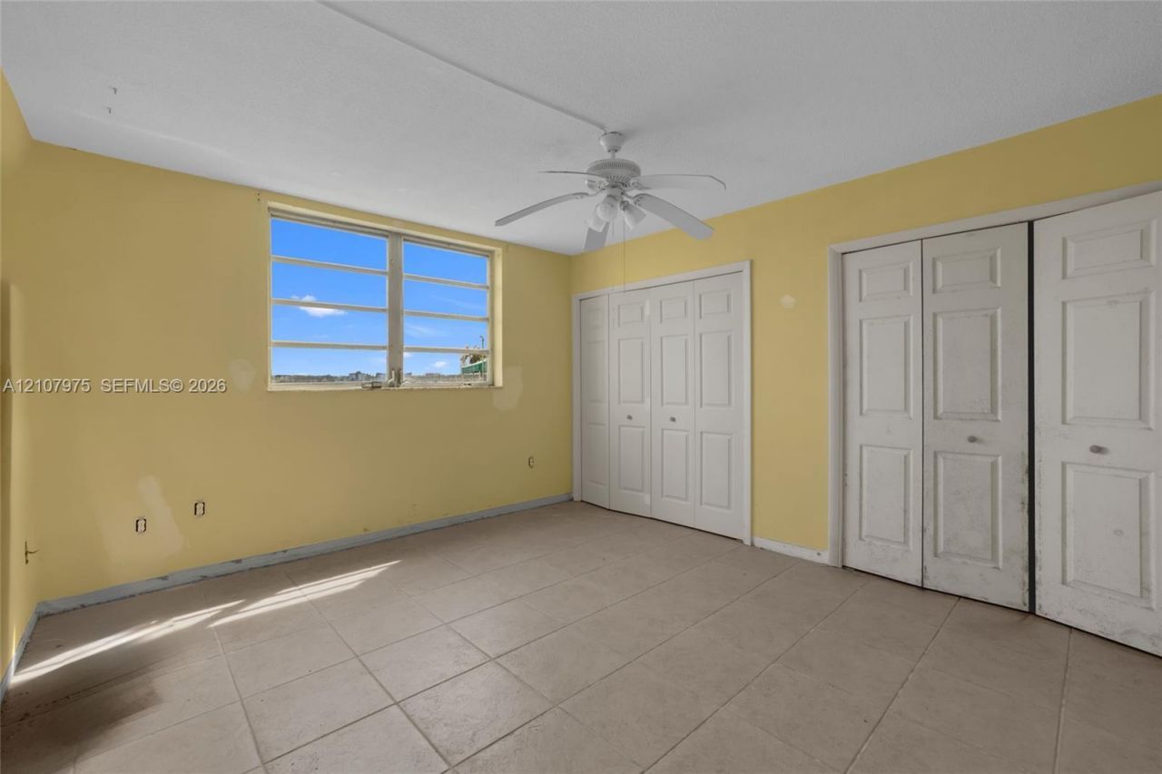 2910 Point East Dr, Unit M108, Aventura, FL 33160 Photo