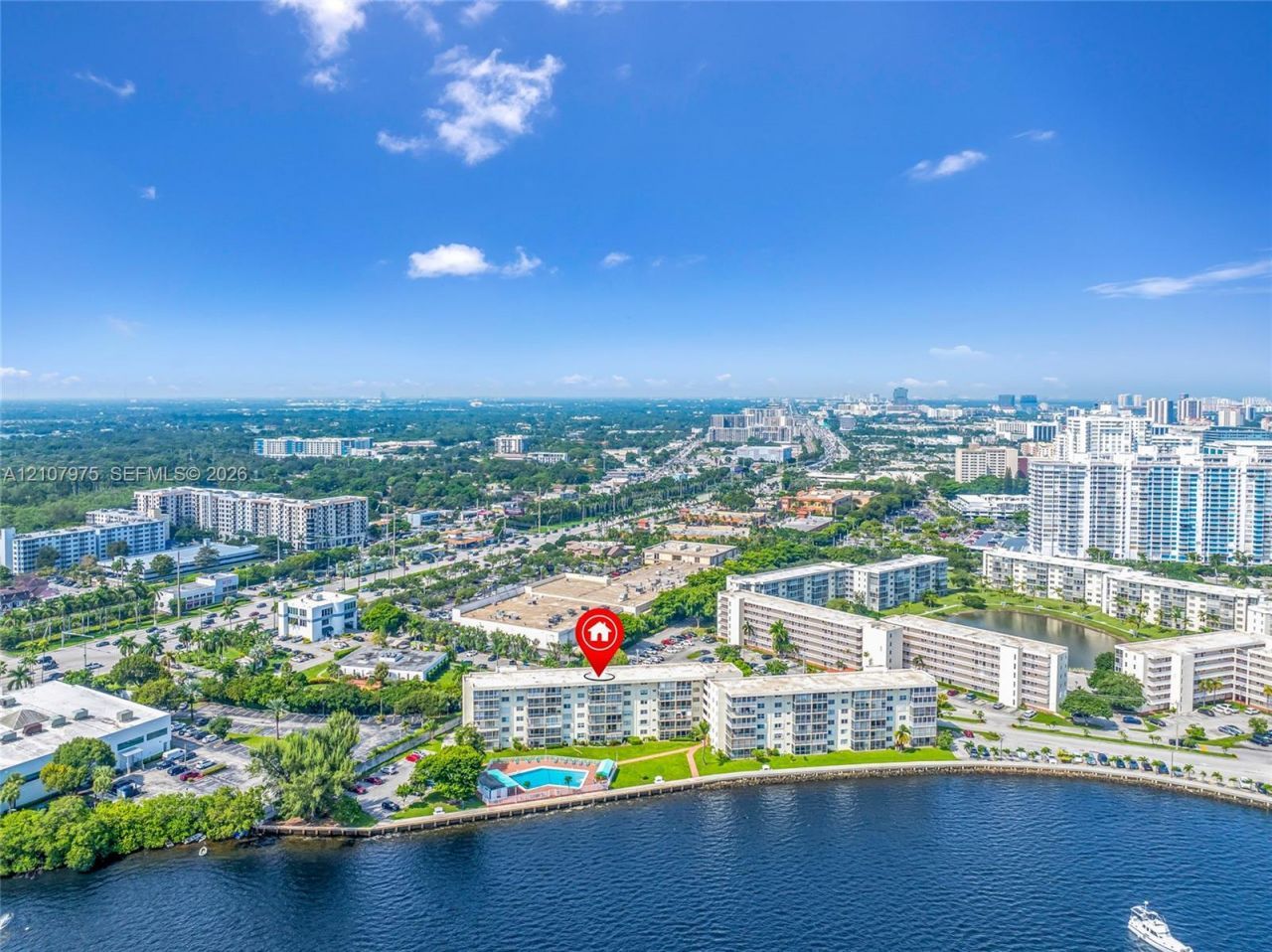 2910 Point East Dr, Unit M108, Aventura, FL 33160 Photo