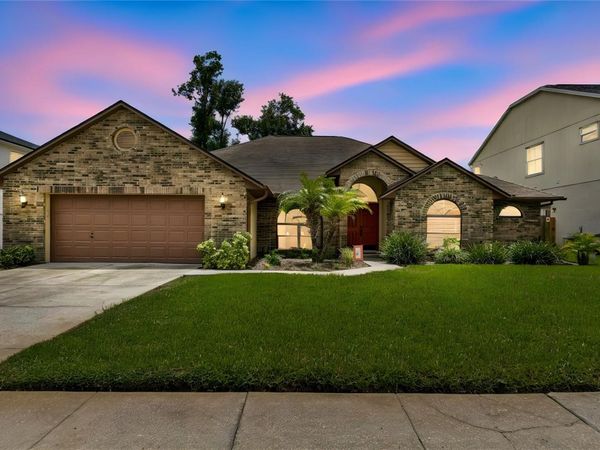 3822 COLD CREEK DRIVE , VALRICO, FL 33594