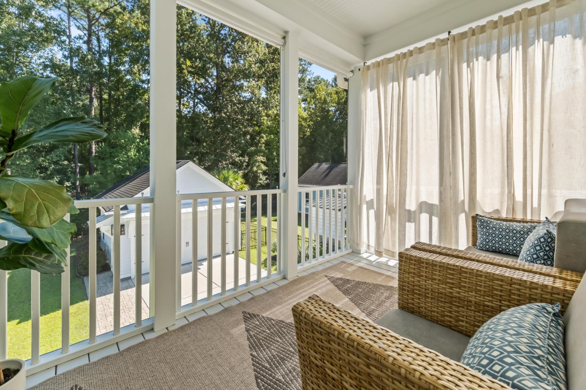 3857 Maidstone Drive Photo 35