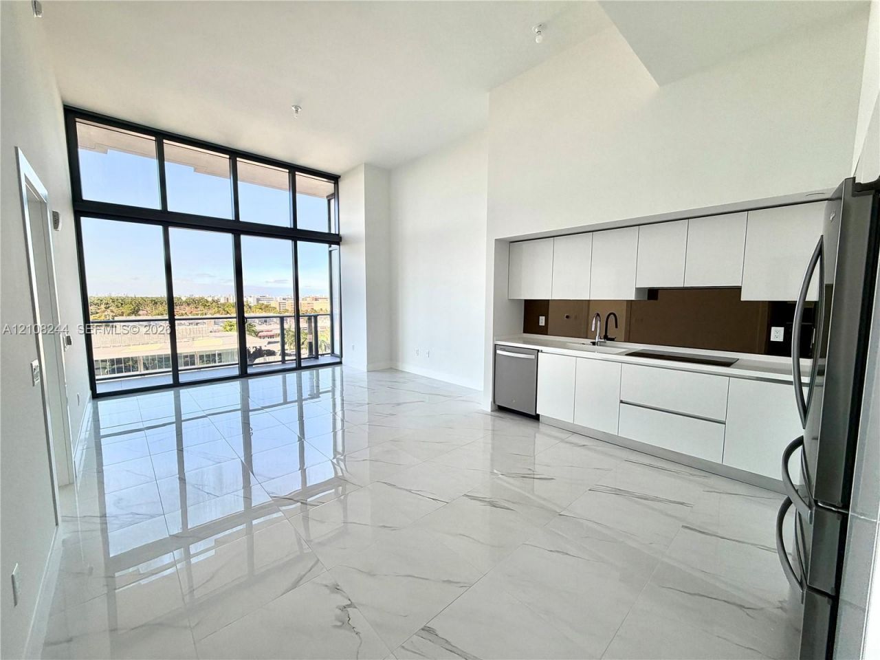 1170 E Hallandale Beach Blvd, Unit 605, Hallandale Beach, FL 33009 Photo