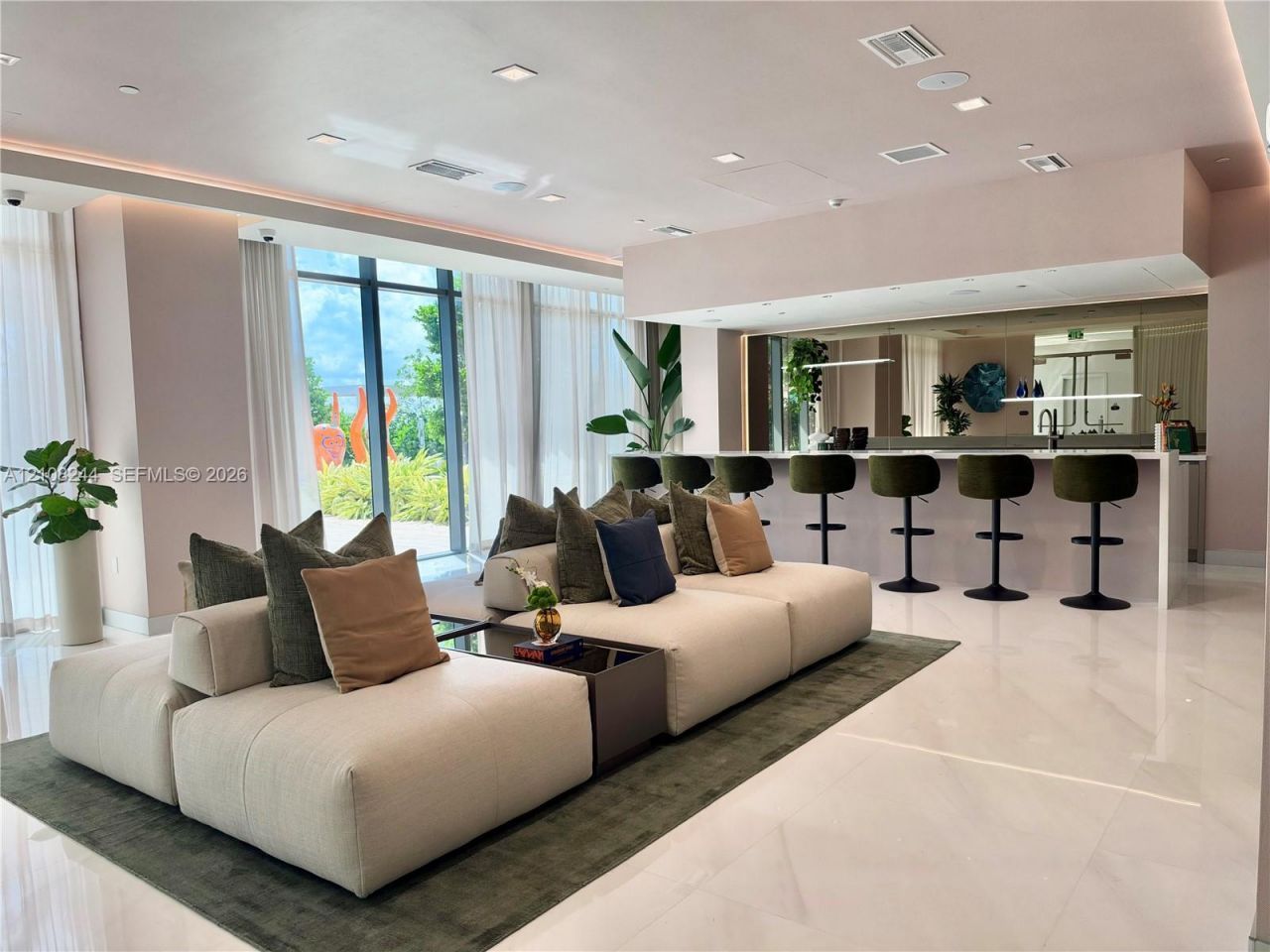 1170 E Hallandale Beach Blvd, Unit 605, Hallandale Beach, FL 33009 Photo