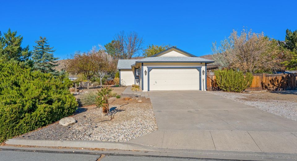 17645 Blackbird Drive, Reno, NV 89508 Photo