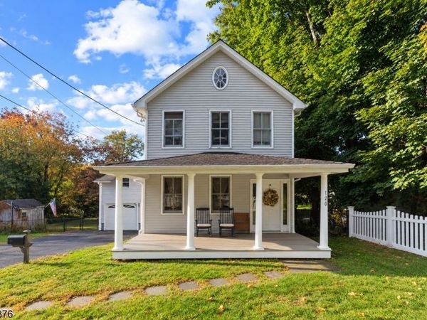 120 Hill St, Midland Park, NJ 07432