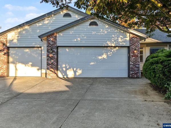 6972 Arrow Point Ct NE, Keizer, OR 97303