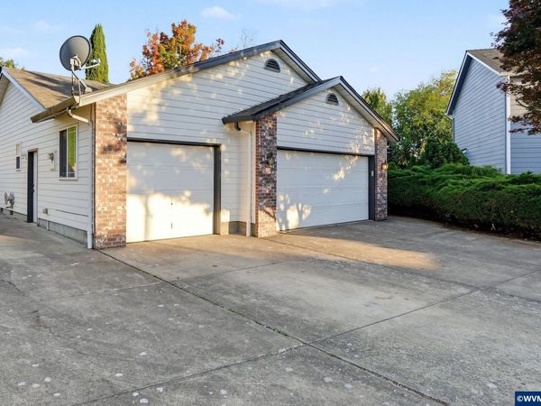 6972 Arrow Point Ct NE, Keizer, OR 97303