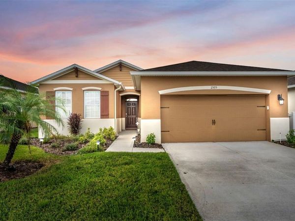 2595 CANYON CREST DRIVE , LAKELAND, FL 33811