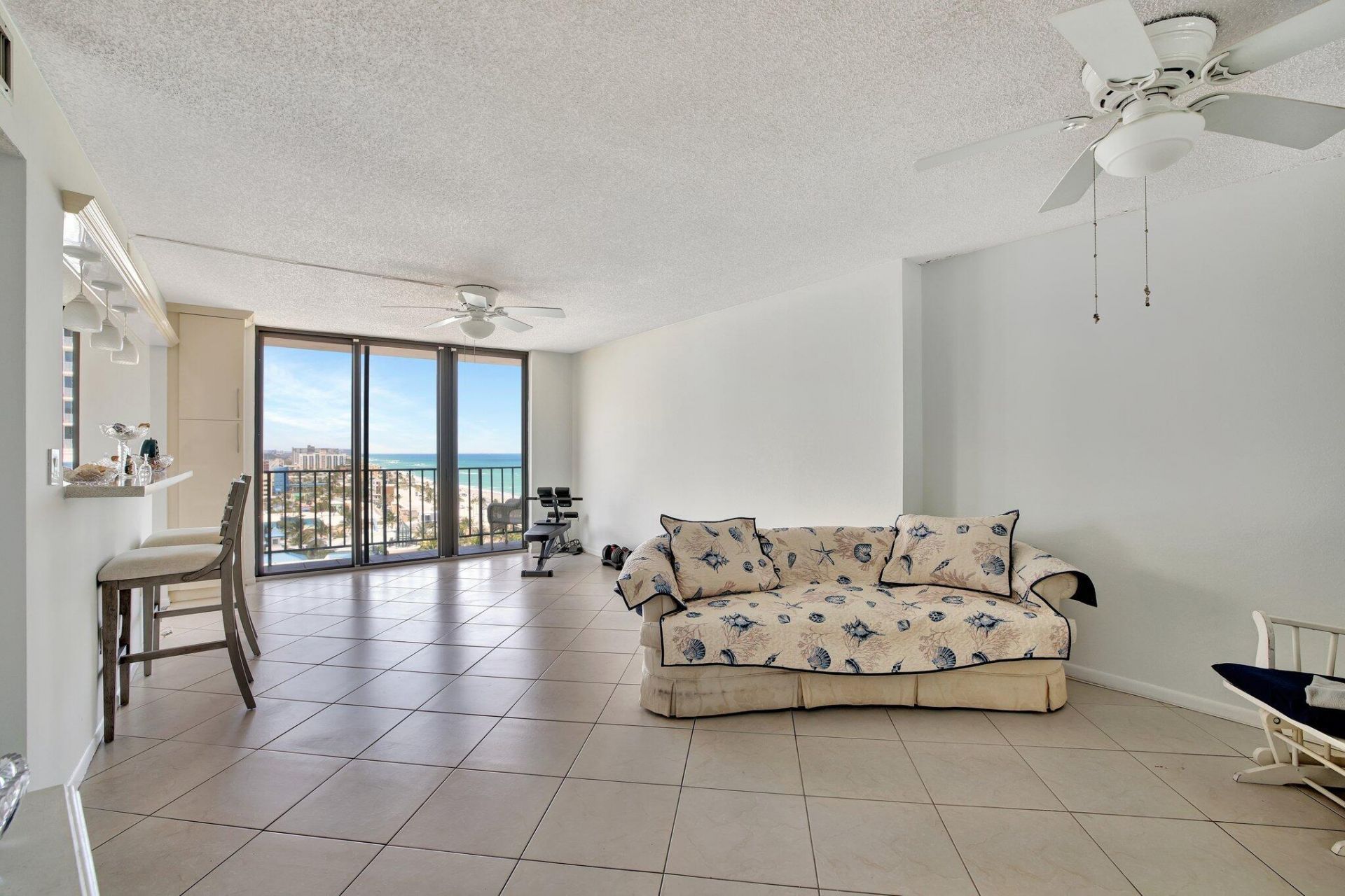 322 Buchanan Street, Unit 1411, Hollywood, FL 33019 Photo