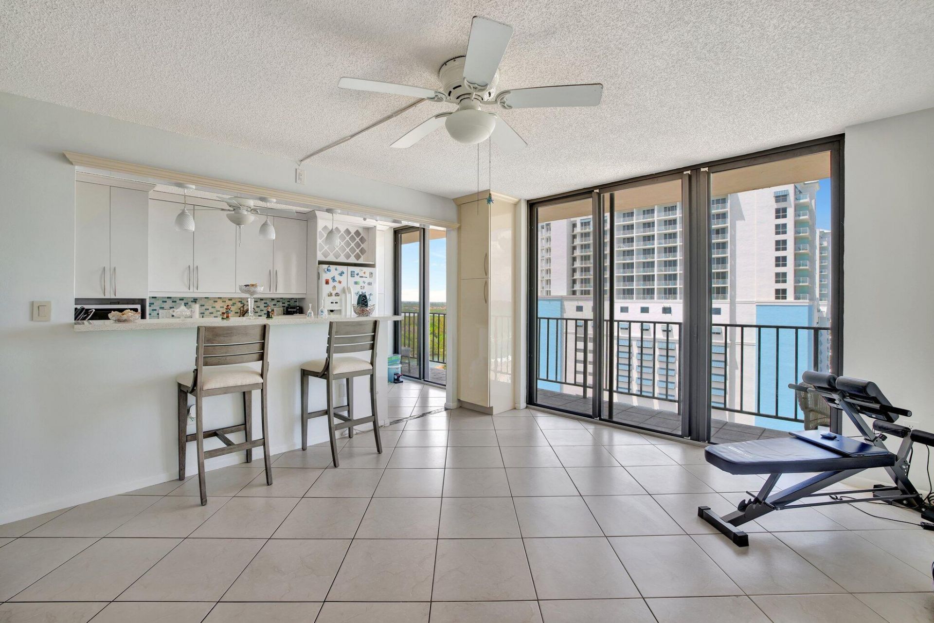 322 Buchanan Street, Unit 1411, Hollywood, FL 33019 Photo