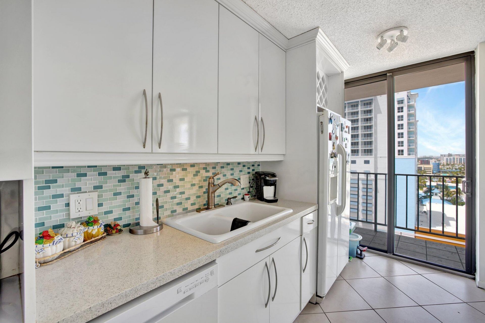 322 Buchanan Street, Unit 1411, Hollywood, FL 33019 Photo