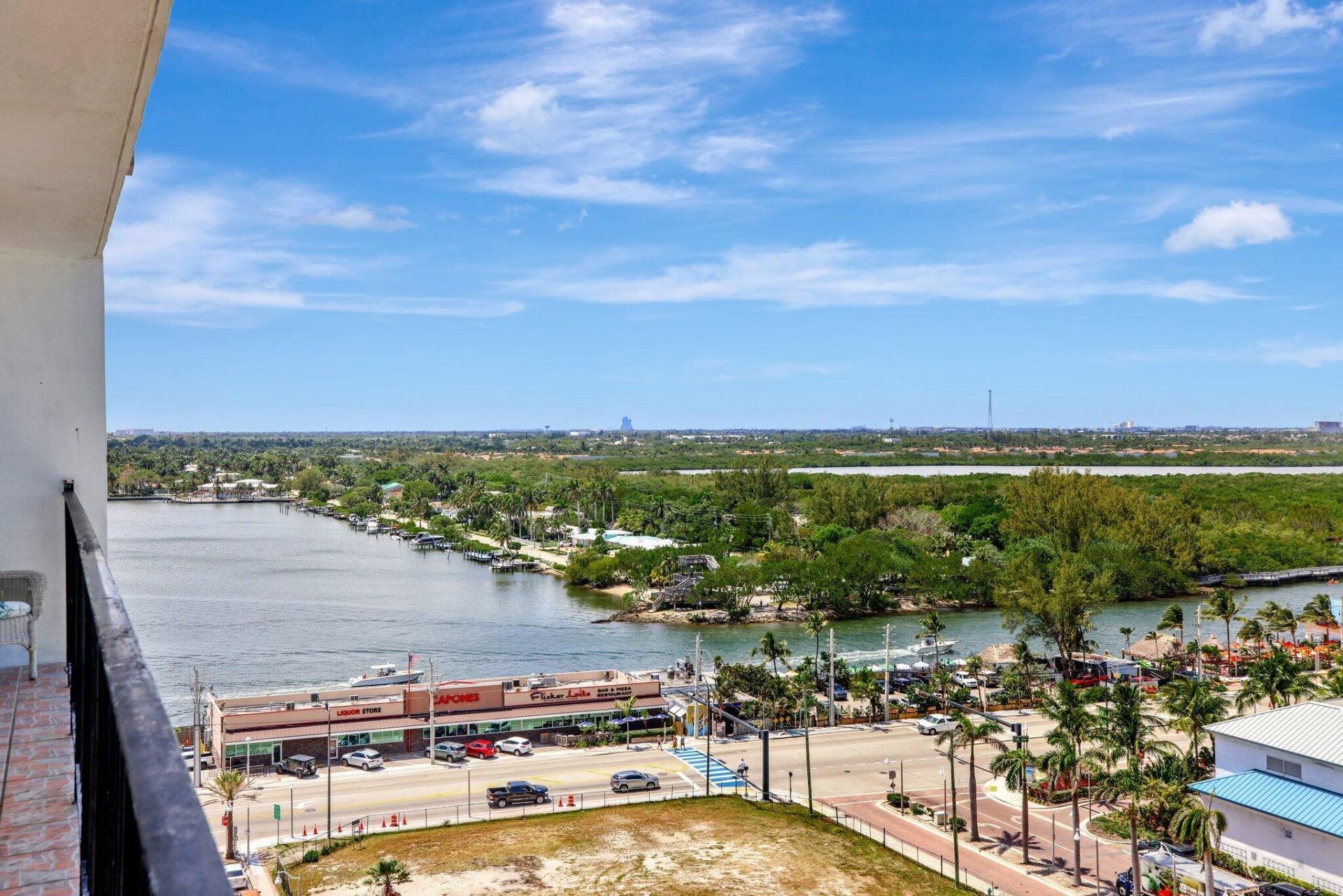 322 Buchanan Street, Unit 1411, Hollywood, FL 33019 Photo
