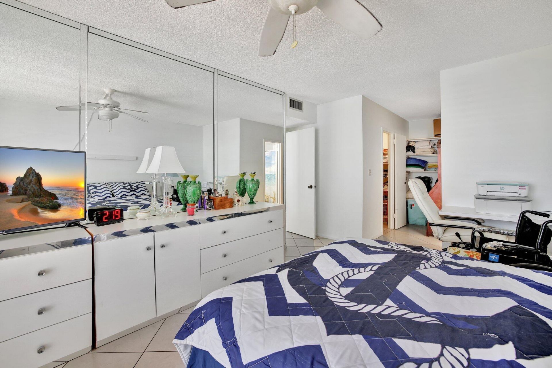 322 Buchanan Street, Unit 1411, Hollywood, FL 33019 Photo