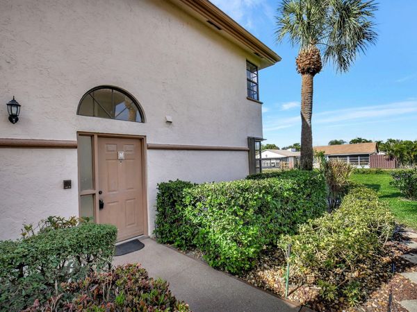 5195 Europa Drive, Unit M, Boynton Beach, FL 33437