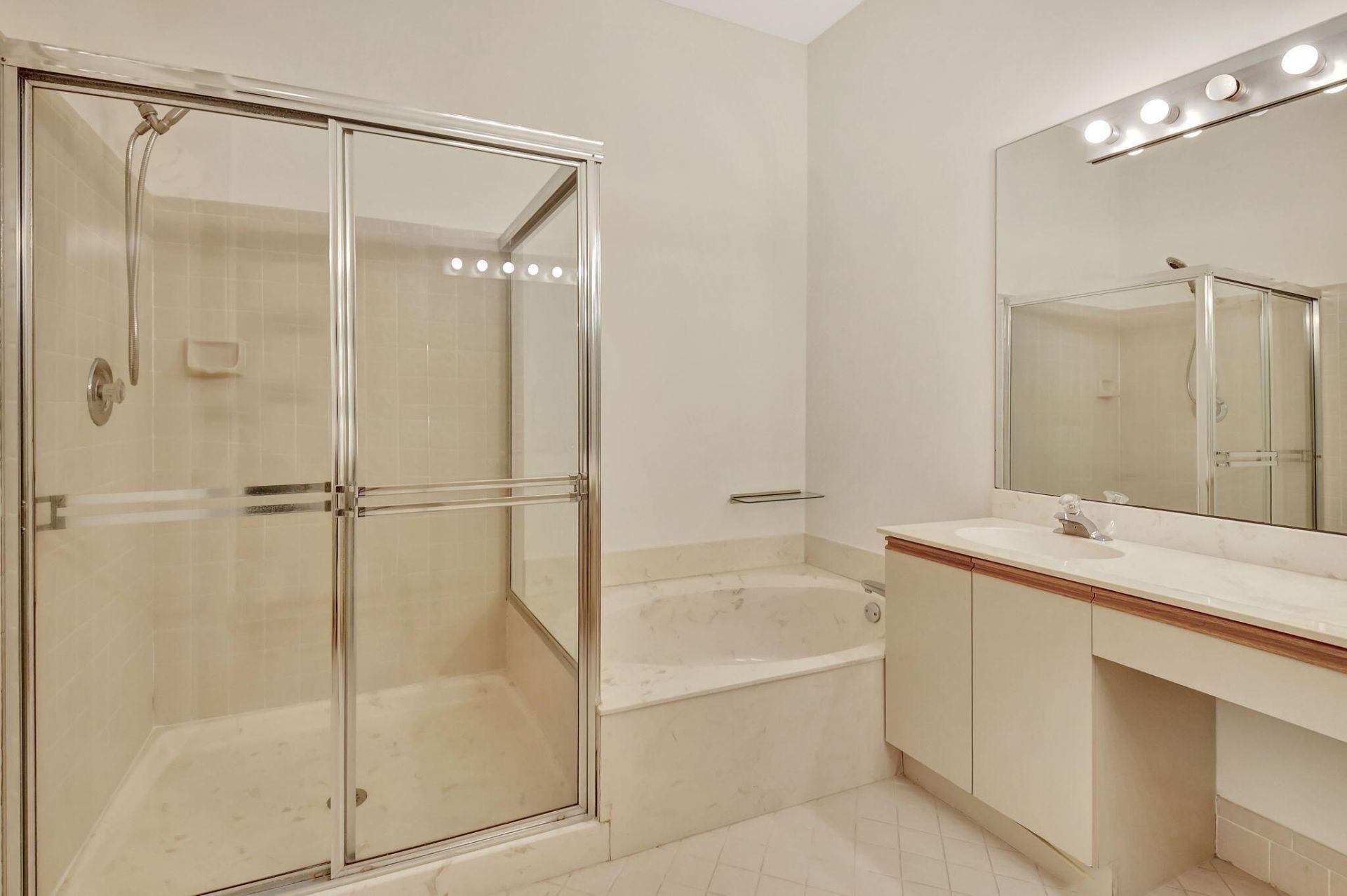 5195 Europa Drive, Unit M, Boynton Beach, FL 33437 Photo