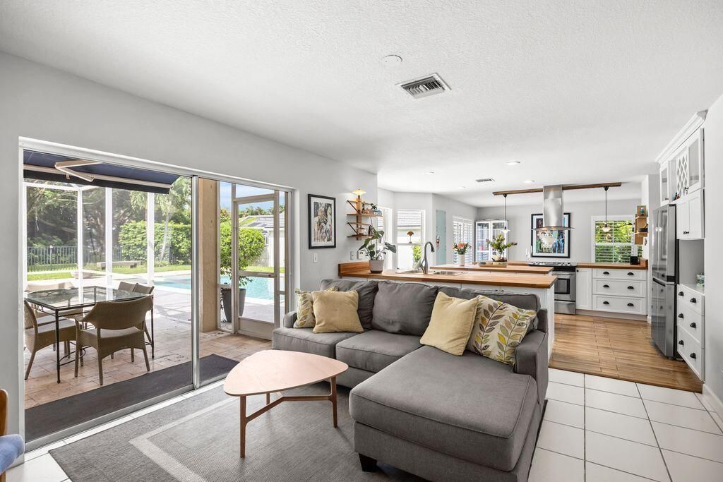 1695 S Club Drive, Wellington, FL 33414 Photo