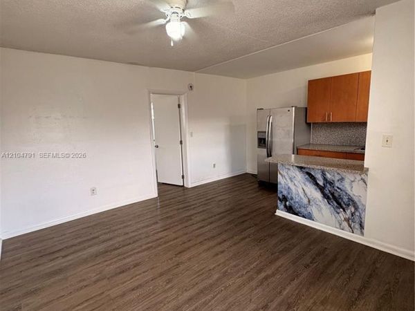 20 W 30th St , Unit 7, Hialeah, FL 33012
