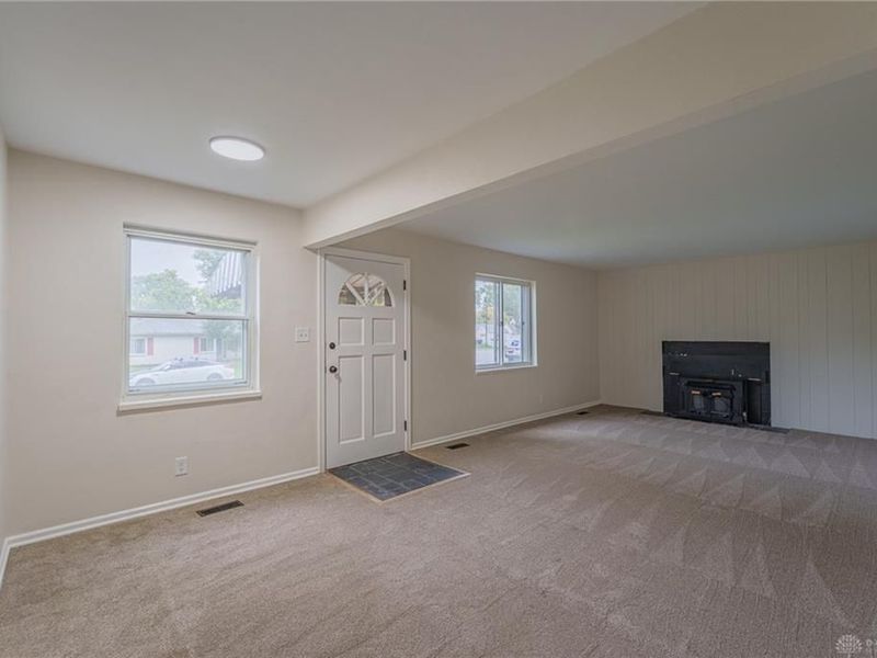 520 Earnshaw Drive, Kettering, OH 45429 Photo 4