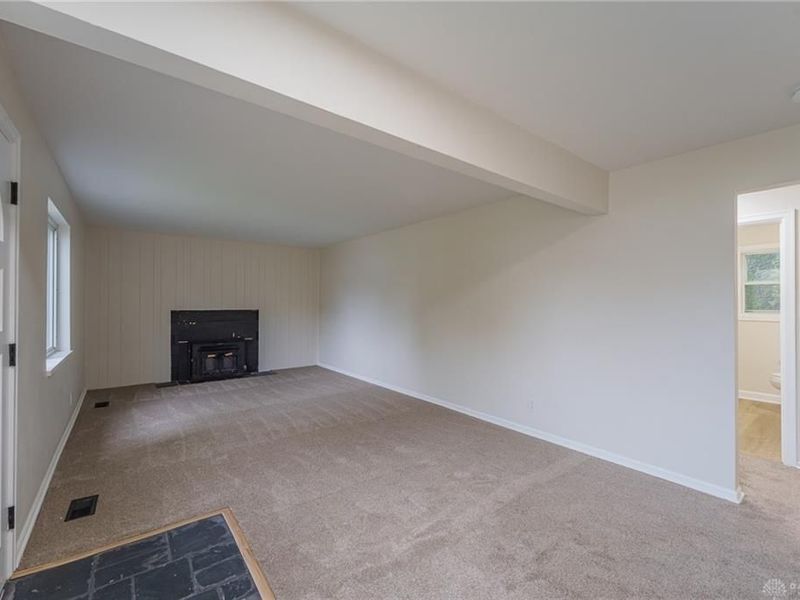 520 Earnshaw Drive, Kettering, OH 45429 Photo 5