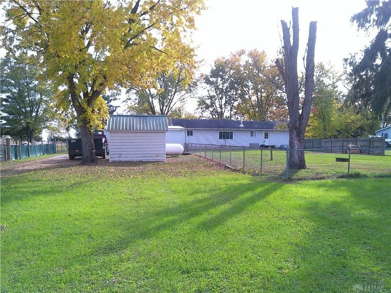 8625 Horseshoe Bn Road, Ludlow Falls, OH 45339 Photo 15