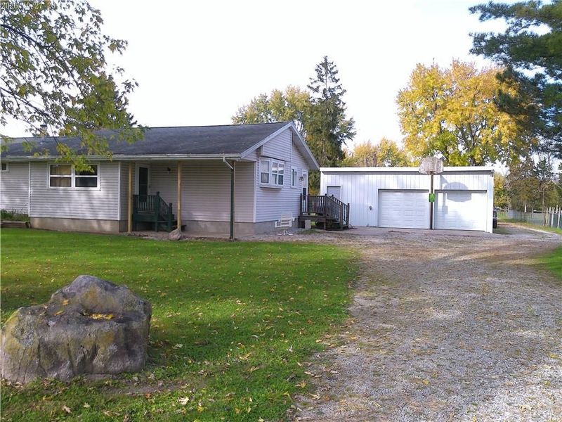 8625 Horseshoe Bn Road, Ludlow Falls, OH 45339 Photo 4