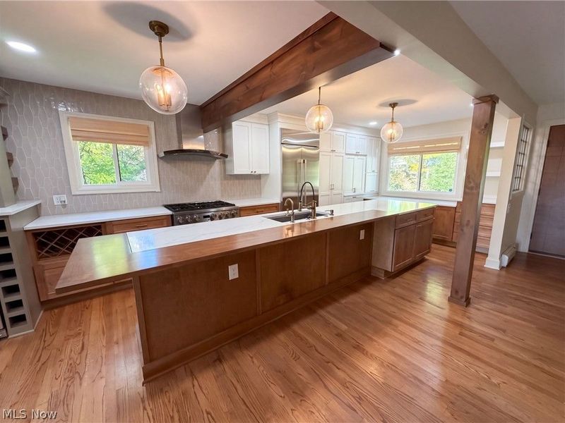50 E Summit Street, Chagrin Falls, OH 44022 Photo 2