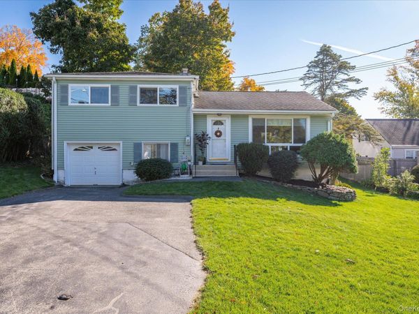 54 High View Terrace , Pleasantville, NY 10570