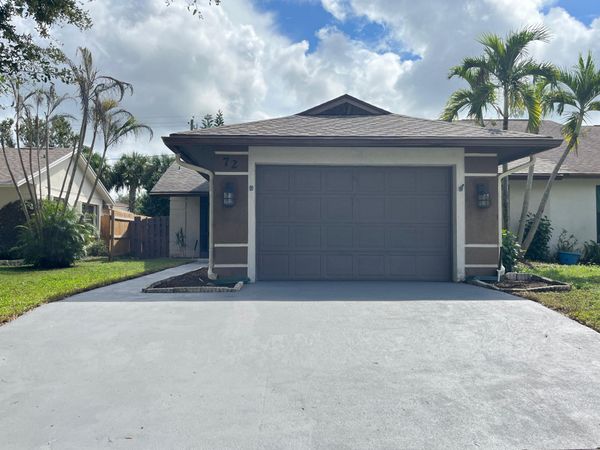 72 SE Taho Terrace, Stuart, FL 34997