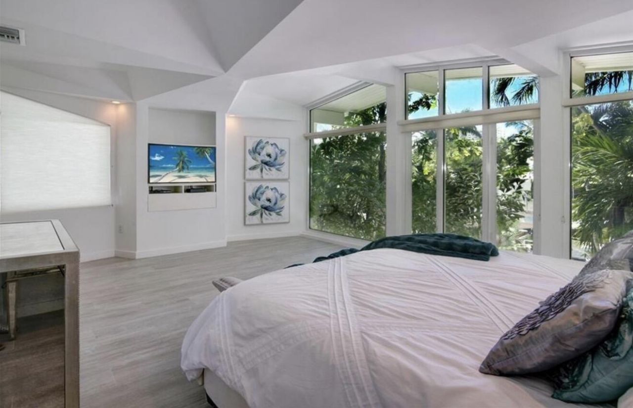 28 Pelican Drive, Fort Lauderdale, FL 33301 Photo