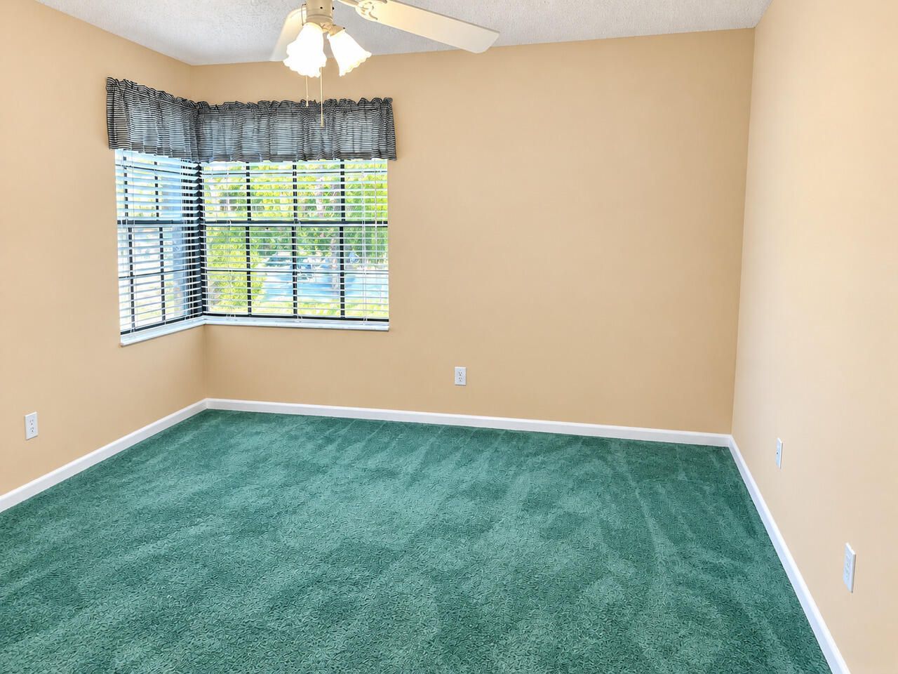 5253 Brisata Circle, Unit F, Boynton Beach, FL 33437 Photo