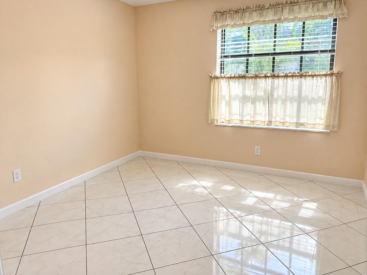 5253 Brisata Circle, Unit F, Boynton Beach, FL 33437 Photo