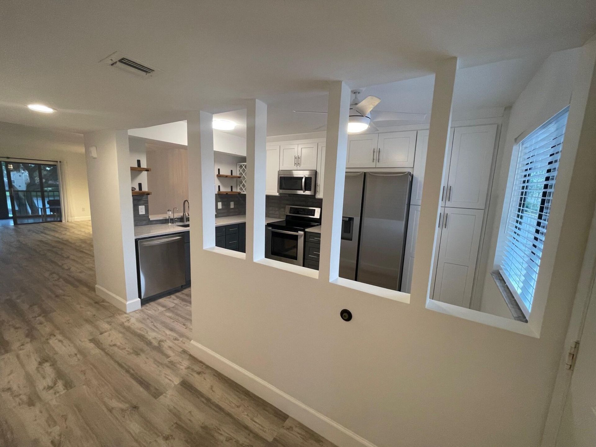 6065 Pointe Regal Circle, Unit 301, Delray Beach, FL 33484 Photo
